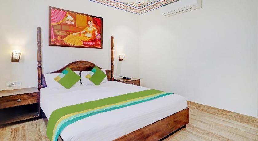 The Royal Ville Agra - Family & Corporate Hotel Екстериор снимка