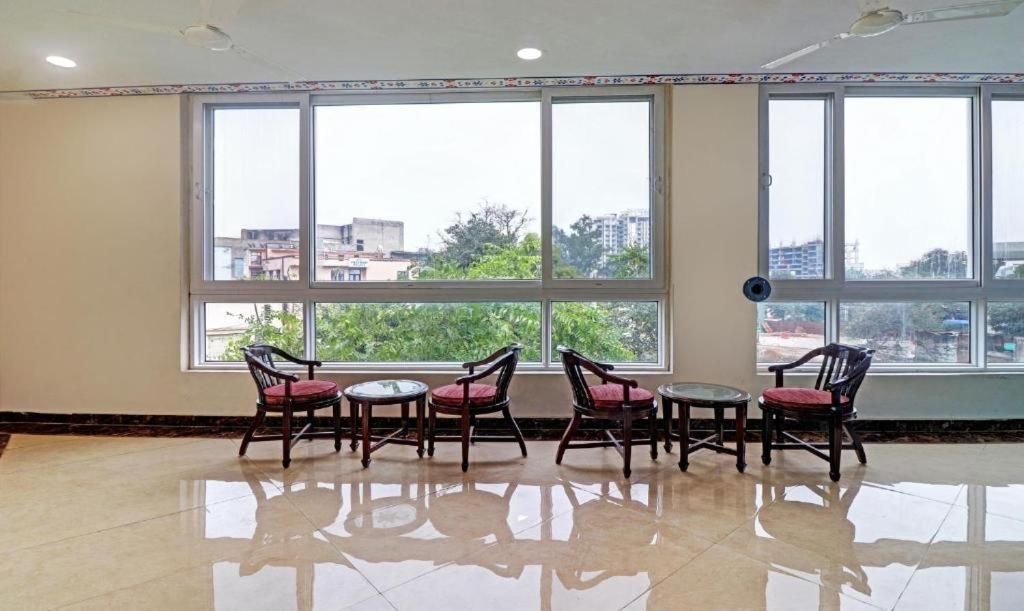 The Royal Ville Agra - Family & Corporate Hotel Екстериор снимка