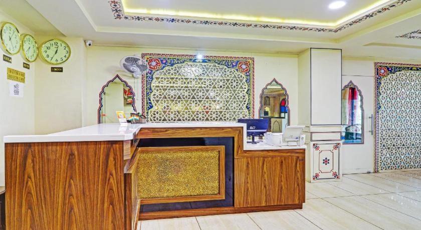The Royal Ville Agra - Family & Corporate Hotel Екстериор снимка